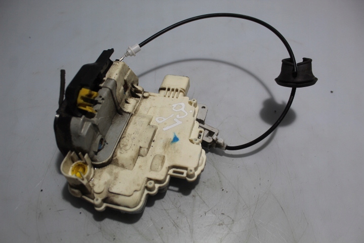 фото №1, Замок лівий перед двері audi a4 b7