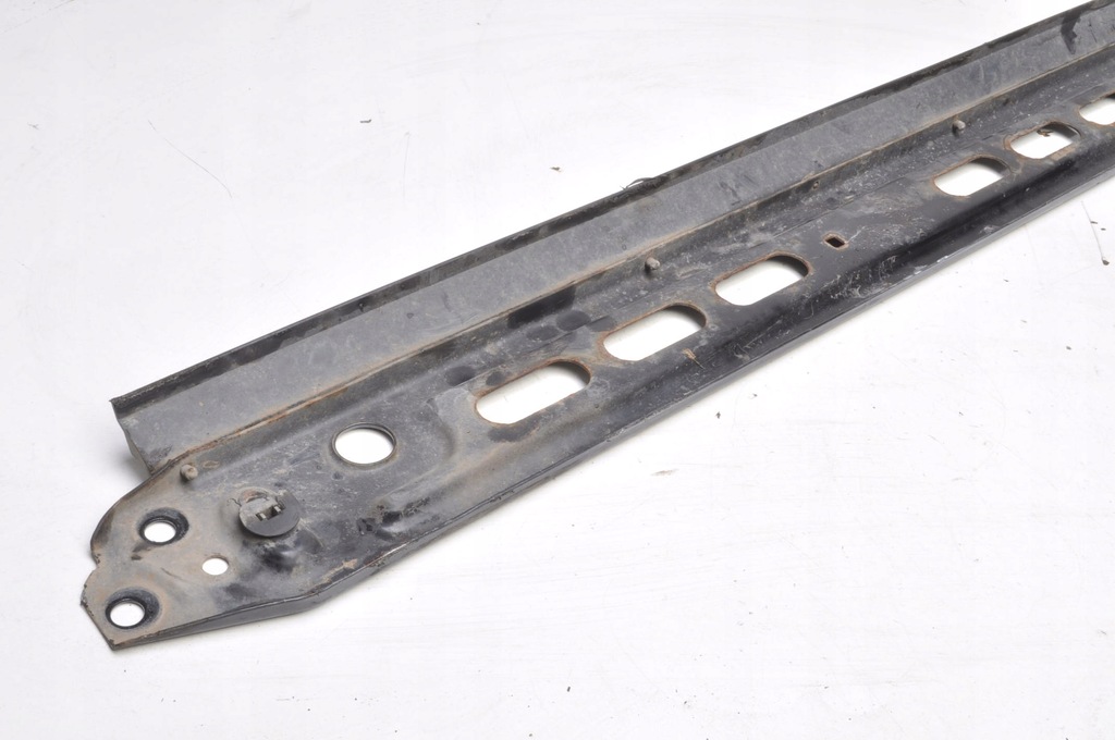 фото №8, Volvo s60 ii v60 xc60 v70 iii нижняя балка радиатор 31368100