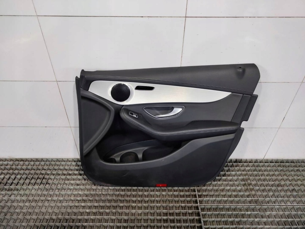 фото №1, Обшивка обивка дверь правая правый перед europa mercedes glc w253 x253