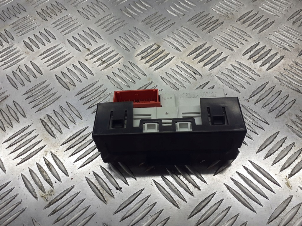 фото №1, Дисплей renault megane ii 8200107839