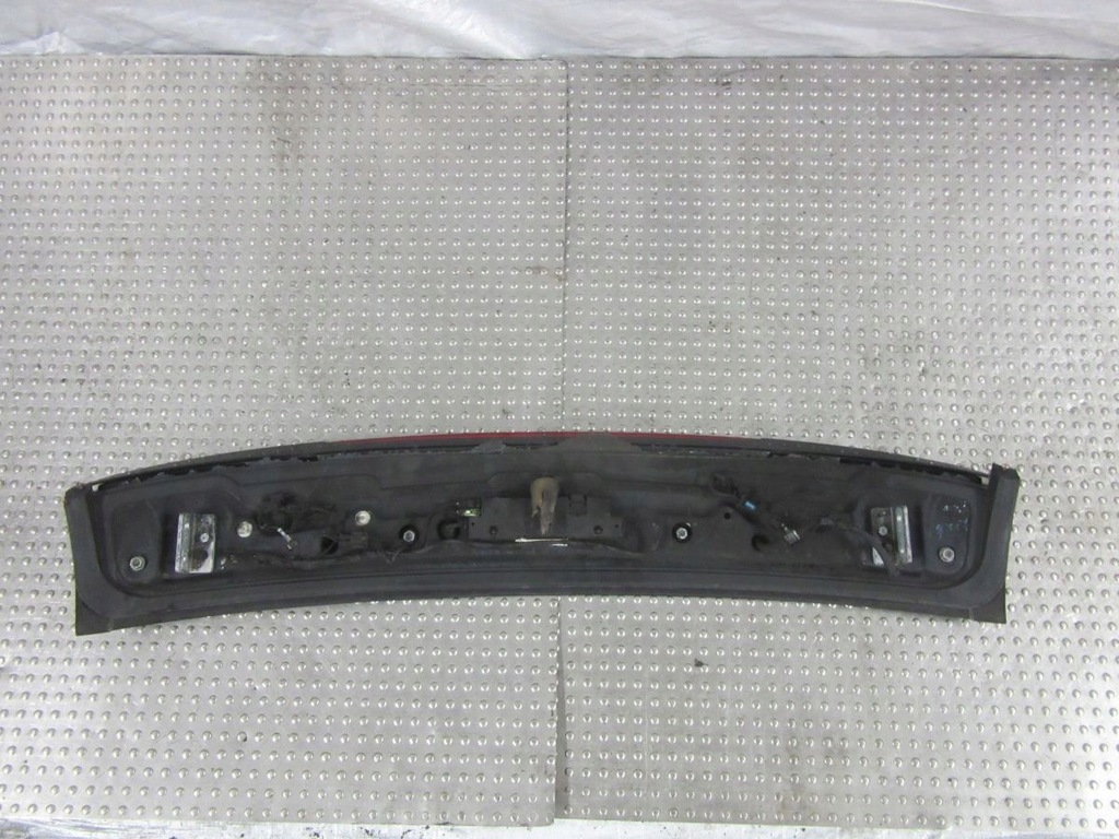 фото №7, Bmw 5 f11 2013 lift молдинг спойлер спойлер крышки + лампа kombi