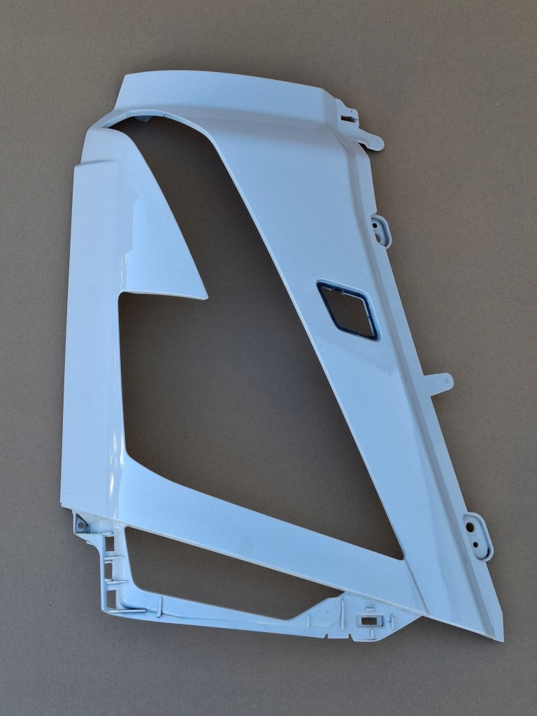 Купити Volvo fh5 панель фари фара правий захист корпус оригінал 23529273