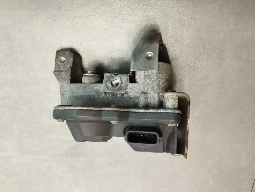 фото №1, Renault kadjar дросельна заслінка вихлоп