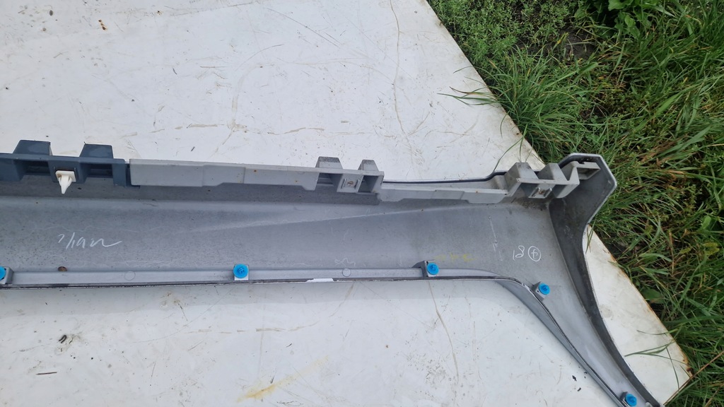 фото №11, Mitsubishi grandis молдинг порог порог mn145461