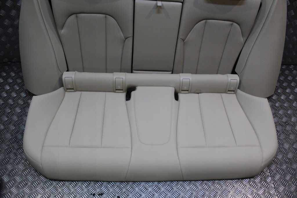 фото №8, Bmw 3 g20 sport оббивка сидіння заднє сидіння обшивки