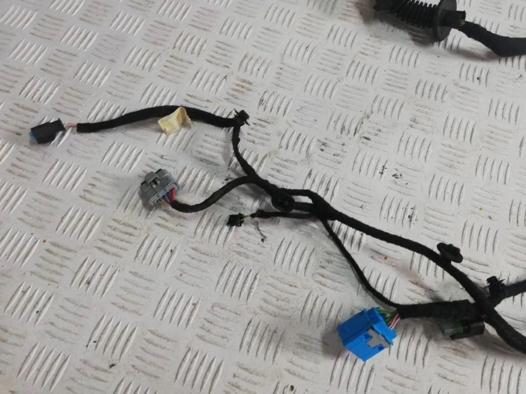 фото №3, Citroen ds7 электропроводка дверь задняя левая