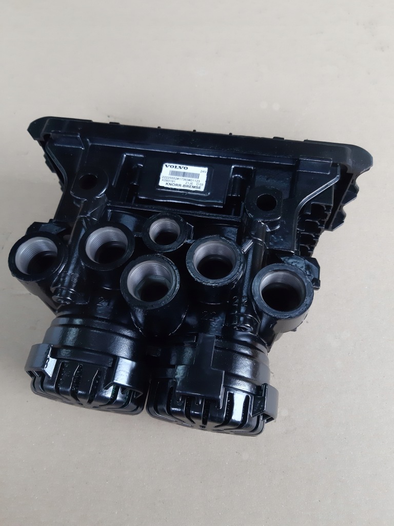 Volvo клапан модулятор ebs k093191 22225552 Оригинал