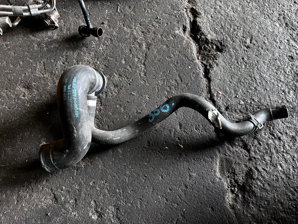 фото №1, 356 bmw f10 f20 f30 n20 шланг wąż труба wody 7639998