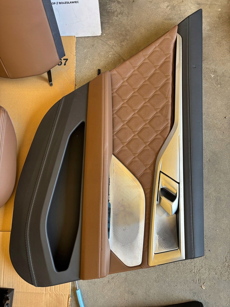 фото №8, Bmw 8 g16 m8 f93 сиденья салон merino taruma braun eu bowels