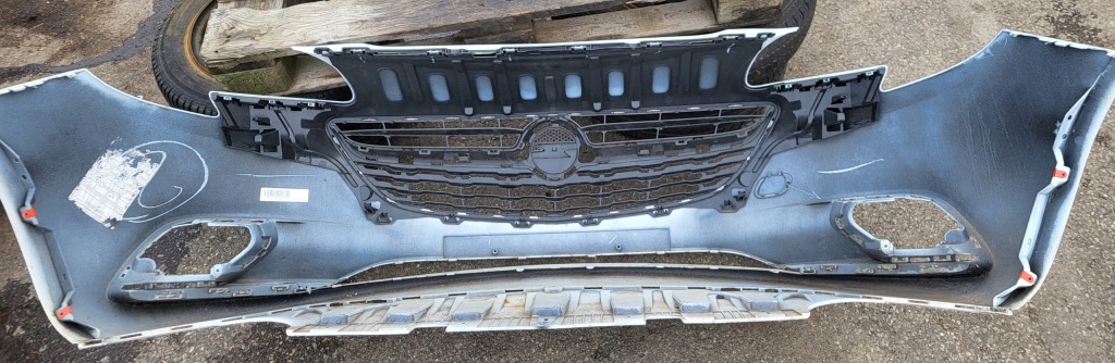 Бампер перед передний белый решётка радиатора решётка радиатора opel corsa e оригинальный номер в Украине