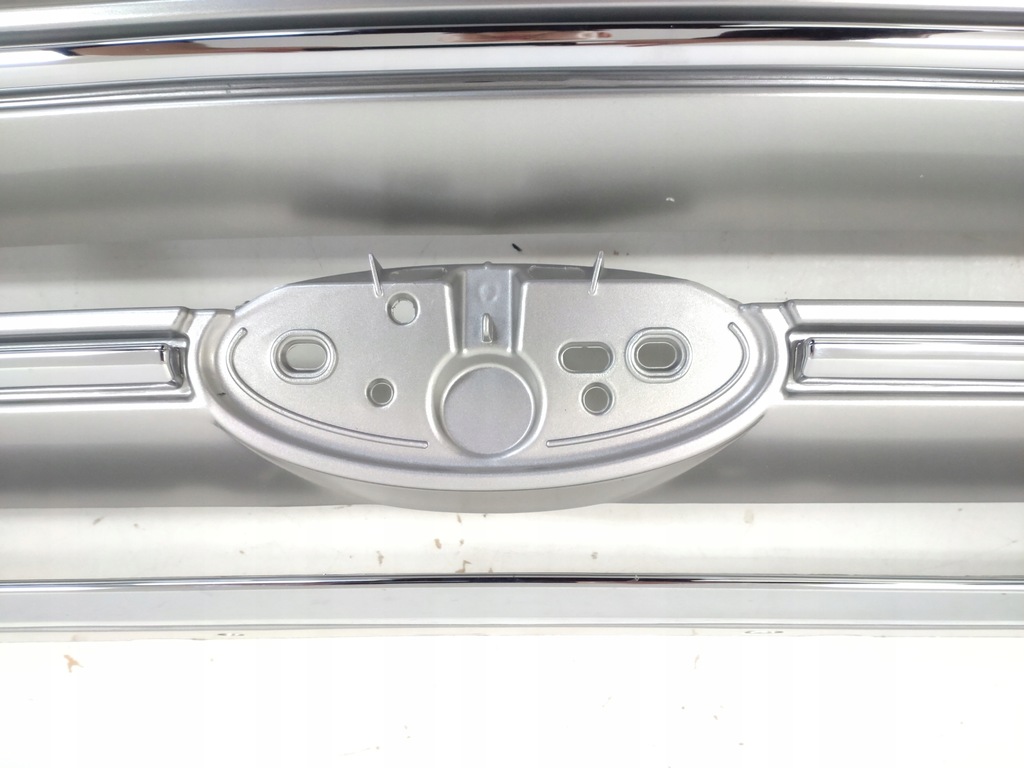 фото №7, Корзина кронштейн кронштейн емблема решітка ford kuga mk2 2017- lift escape