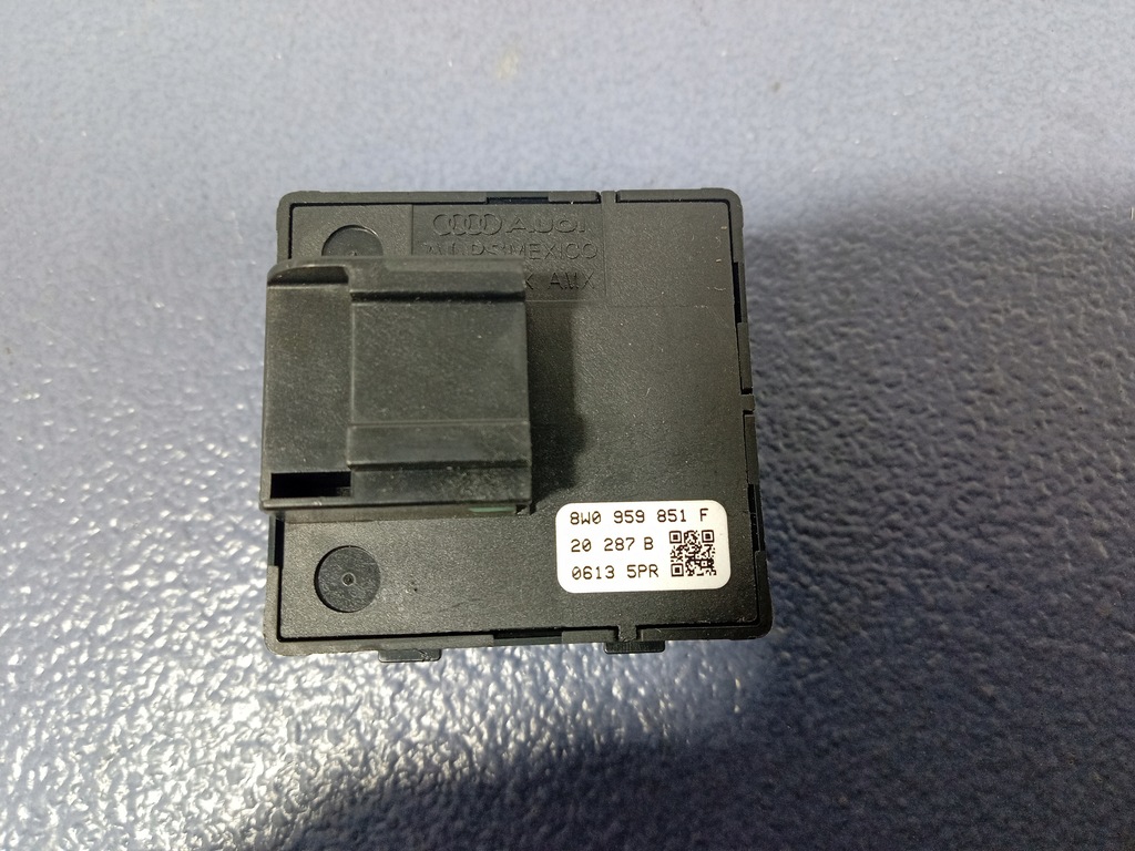 фото №5, Audi q8 rsq8 4m8 переключатель окон задняя задний 8w0959851f