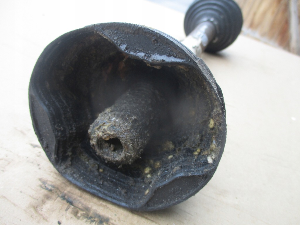 фото №7, Приводной вал левая 9804894180 citroen c4 picasso ii 2.0hdi