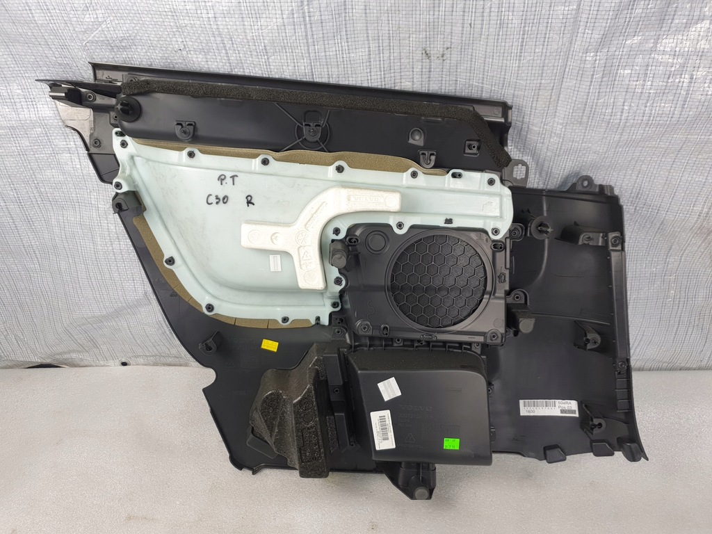 фото №7, Обшивка оббивка задня правий volvo c30 r-design