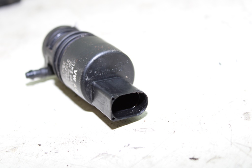 фото №3, Audi a8 d3 помпа омивача