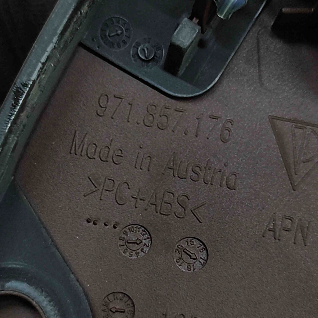 фото №7, Бічний накладки декоративні панелі приладової панелі porsche panamera 971 971857176