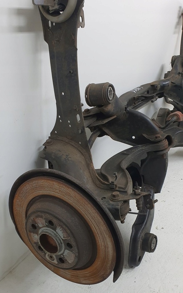 фото №5, Подвеска балка oś задние задняя подрамник подрамник volvo v70 iii