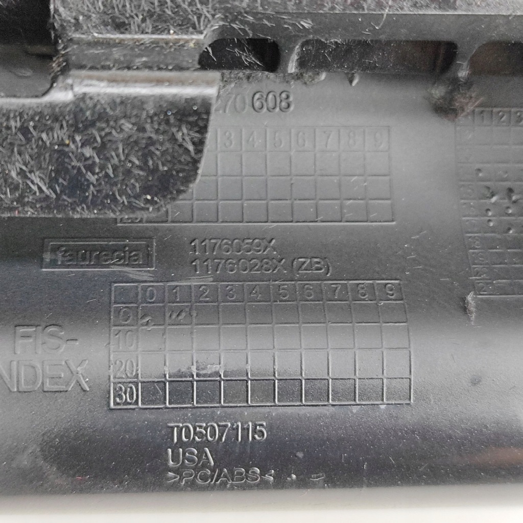 фото №6, Bmw x5 f15 2017 бардачок панели приборной панели