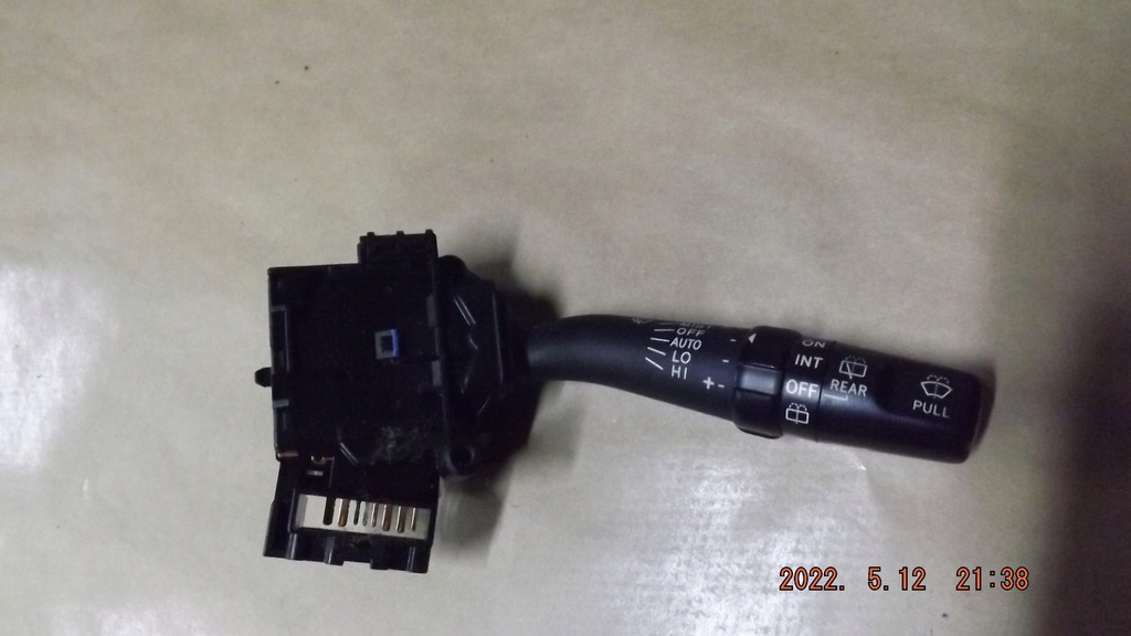 фото №1, Toyota corolla verso ii 06 переключатель дворник