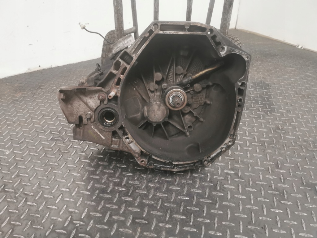 фото №6, Коробка передач передач renault megane iii 1.5 dci tl4a056 320108901r