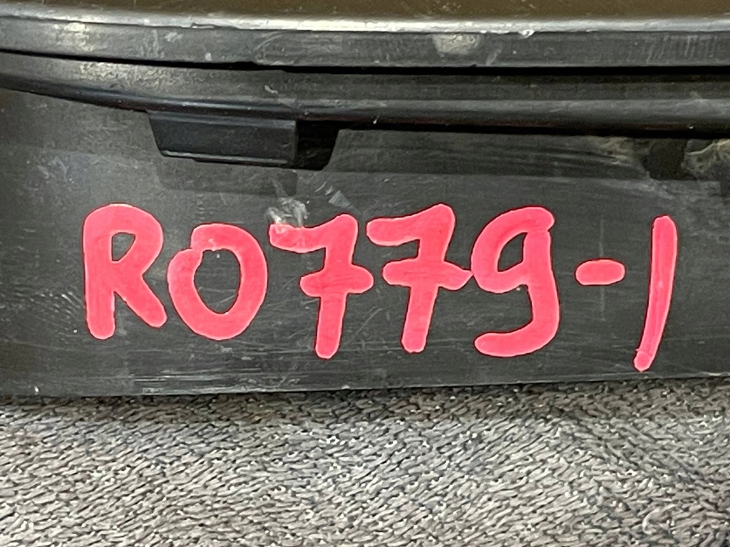 фото №8, Abarth 500 lift 15- решётка радиатора решётка нижняя бампера правая задняя задняя