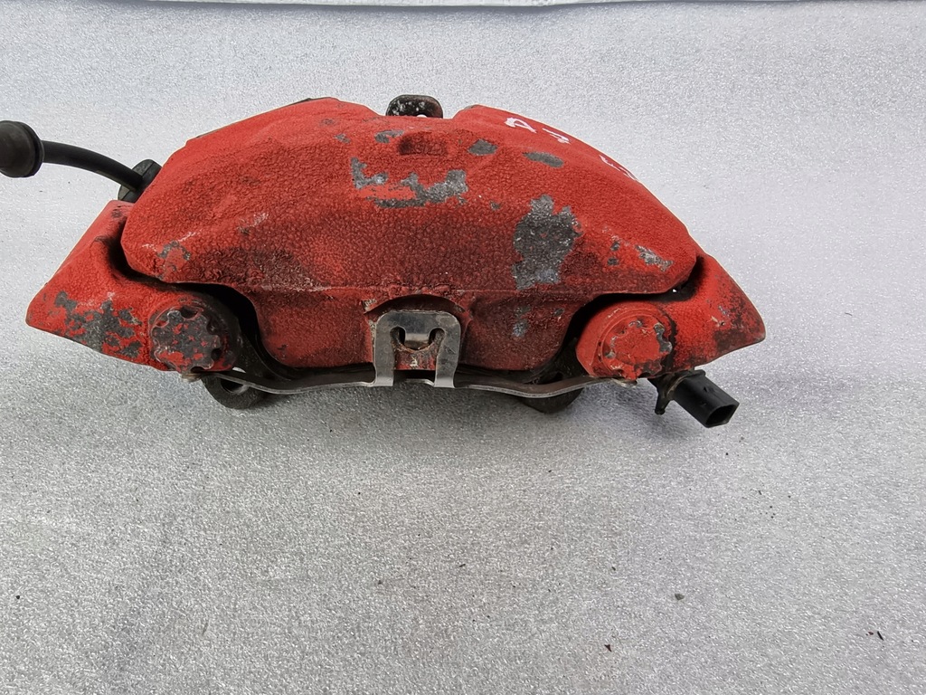 фото №5, Audi a6 a7 4g суппорт тормозной перед