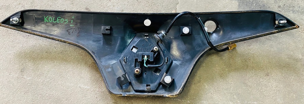 фото №4, Накладка крышки багажника renault koleos i 08r.