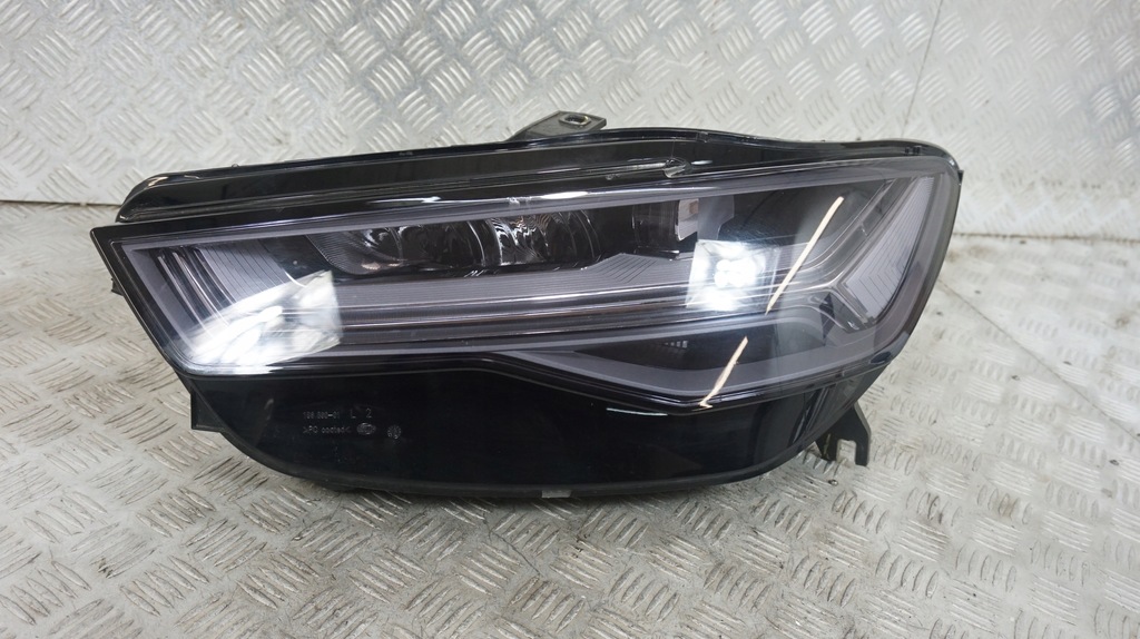 фото №1, Audi a6 c7 лампа full led левый перед комплектная eu