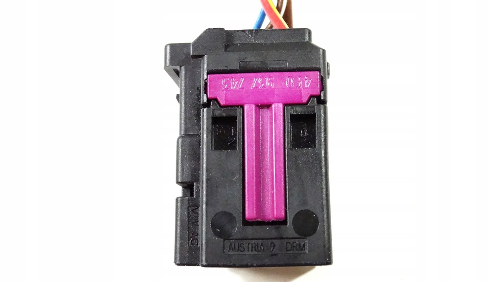 фото №8, Vw golf vii штекер колодка 4f0937743