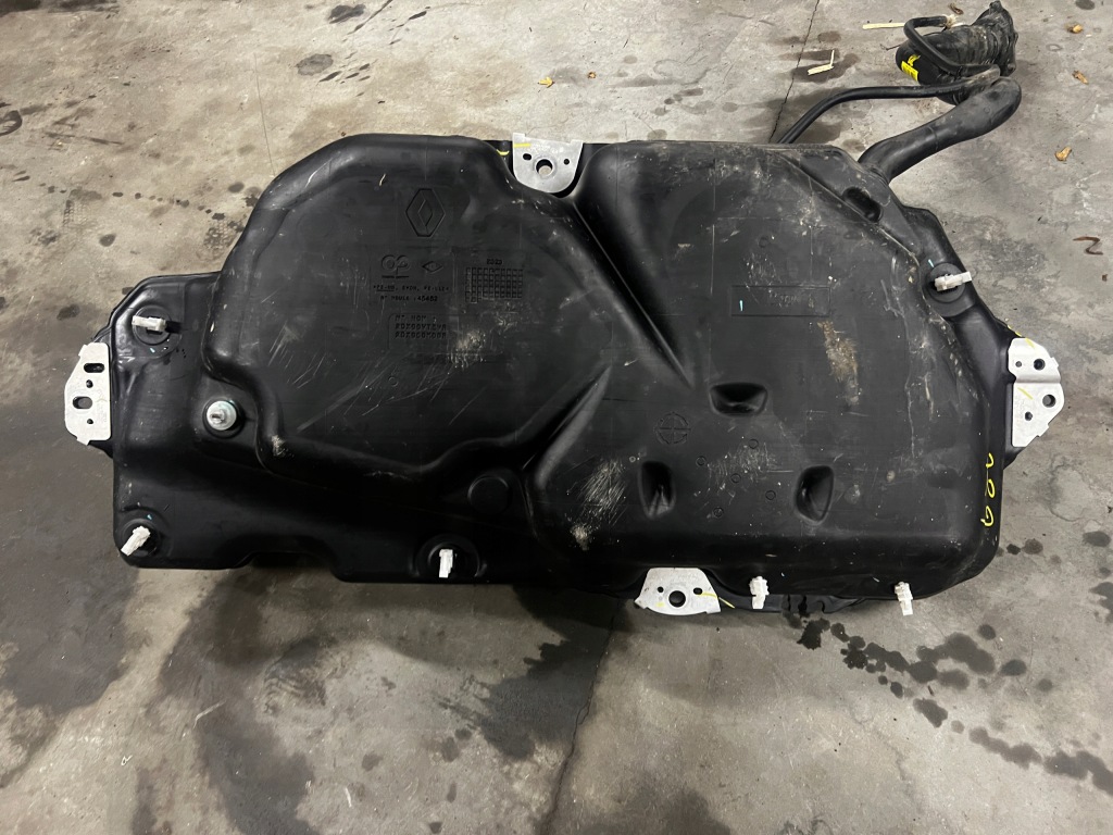 фото №13, Bak бак топлива dacia sandero iii 2021r 1.0 бензин