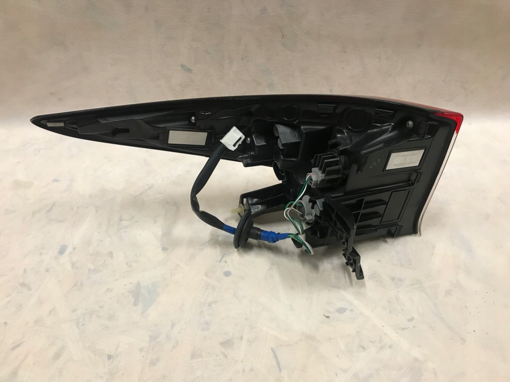 фото №5, Toyota prius iv lift 19- лампа задняя правая led eur