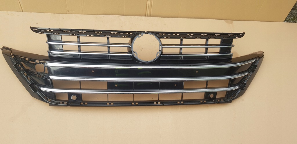 фото №1, Vw arteon lift решётка радиатора решётка радиатора 3g0853655e оригинал