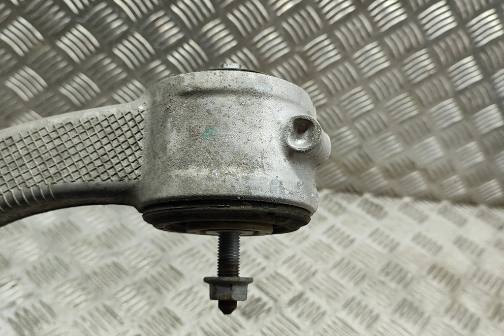 фото №6, Audi e-tron gt задние правое нижние рычаг управляющий 9j1505312a электрика 3