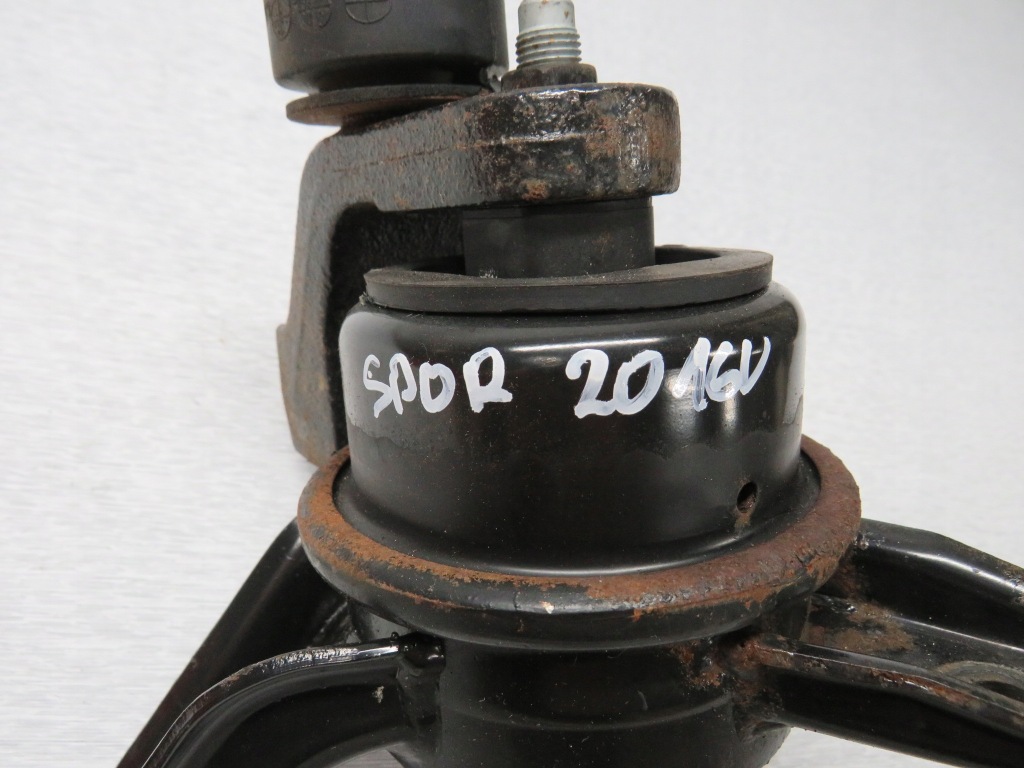 фото №6, Sportage iii 2.0 бензин кронштейн подушка кронштейн двигателя