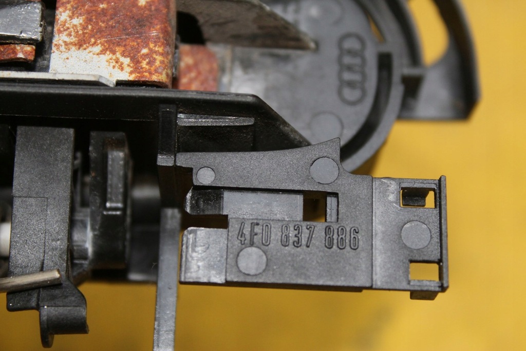 фото №6, Ручка дверь правый перед s6 c6