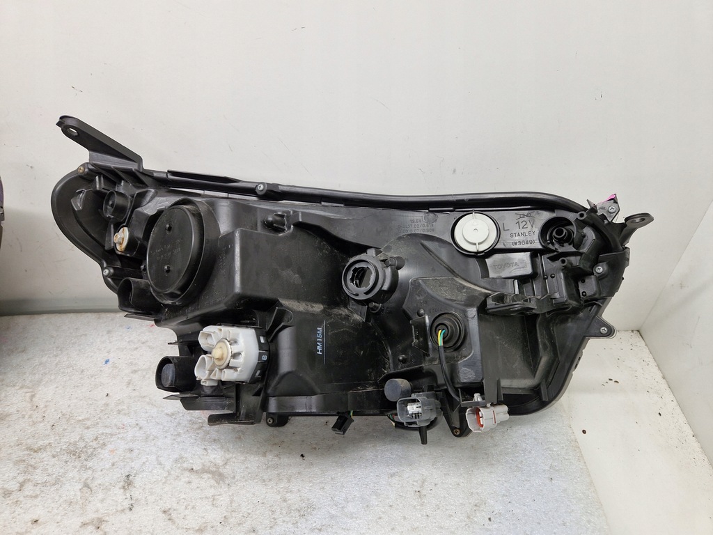 фото №12, Лампы комплект лампа лампы передние правая левая toyota rav4 lift po рестайлинг