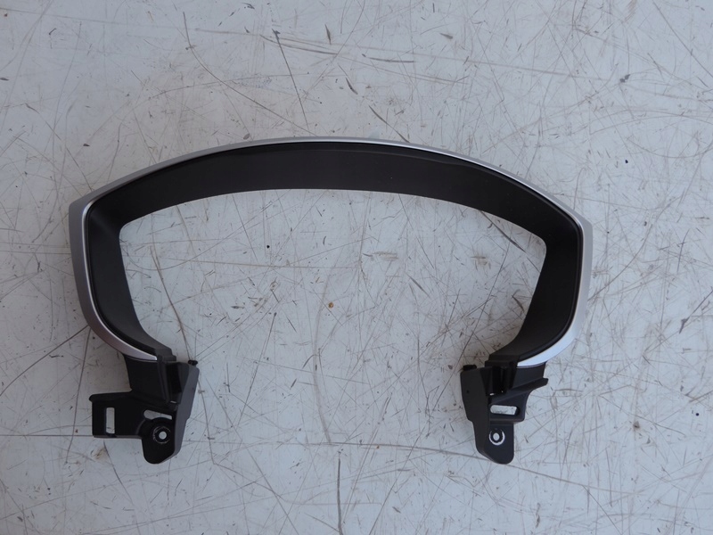 фото №1, Ford mondeo mk5 рамка спидометра ds73f044d70