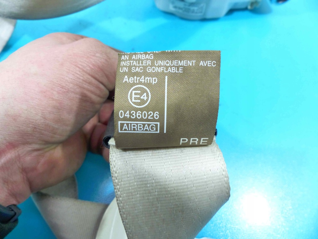 Ремінь лівий перед lexus ls iv ls600h європа Ціна