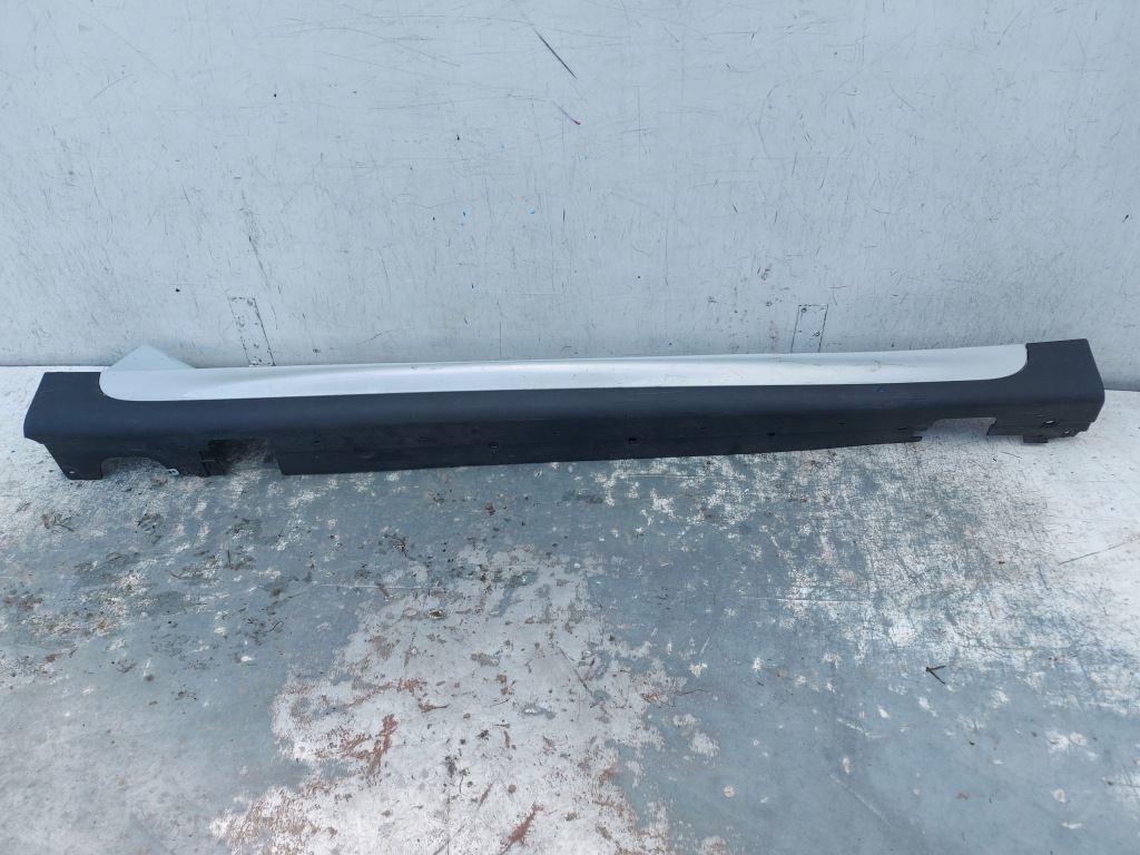 фото №8, Mini cooper f55 jcw порог правый молдинг накладка