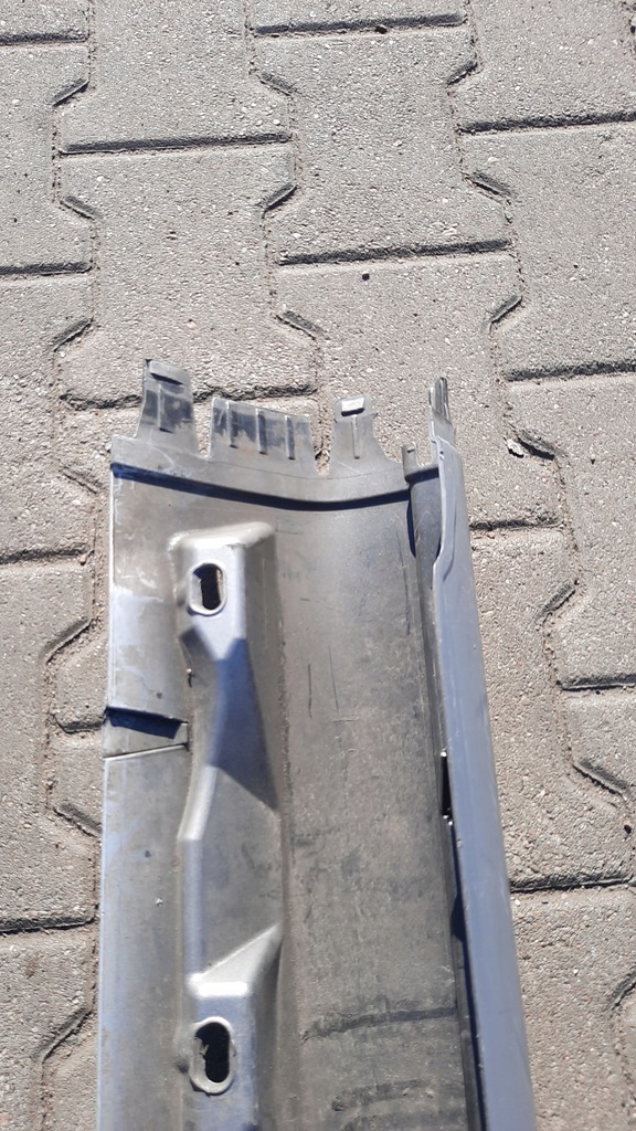 фото №11, Молдинг порог правая 30744340 volvo v70 ii lift