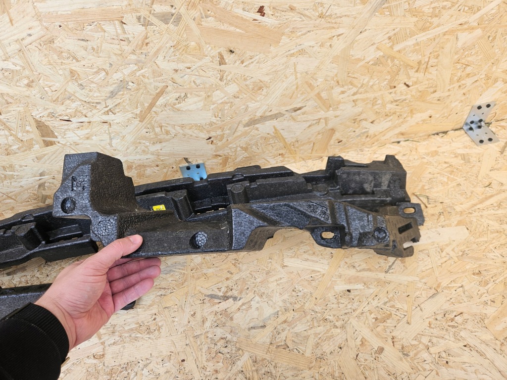 фото №10, Абсорбер піна бампера перед bmw ix i20 946419405