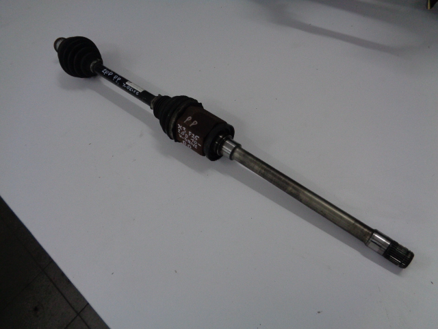 Купить Приводной вал правый  перед bmw x3 f25 2.0 дизель x-drive 2010-