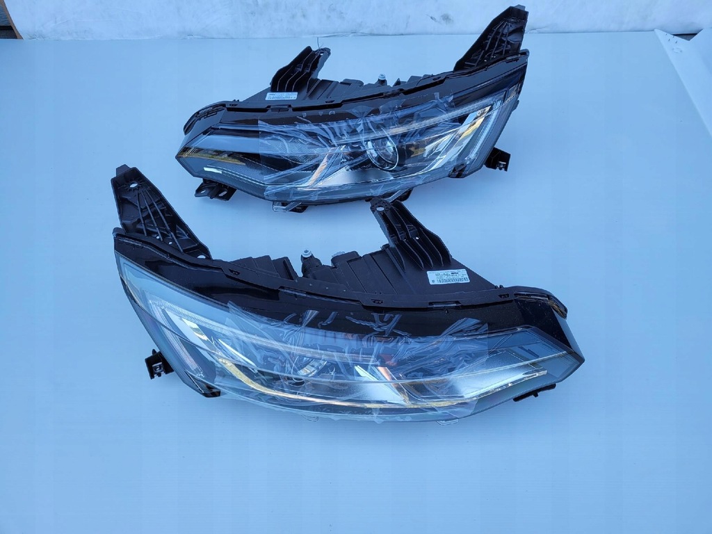 фото №1, Renault talisman - лампа перед передня права led