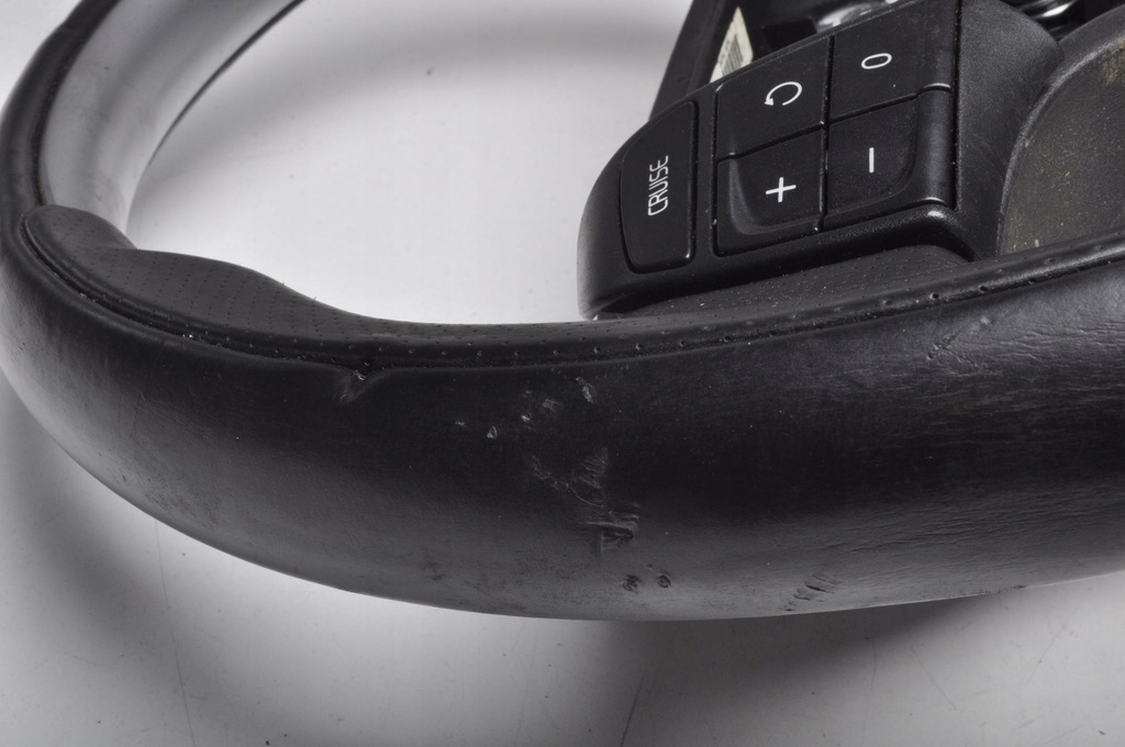 фото №8, Volvo c30 s40 ii v50 c70 воздуховод кожаный 30778742