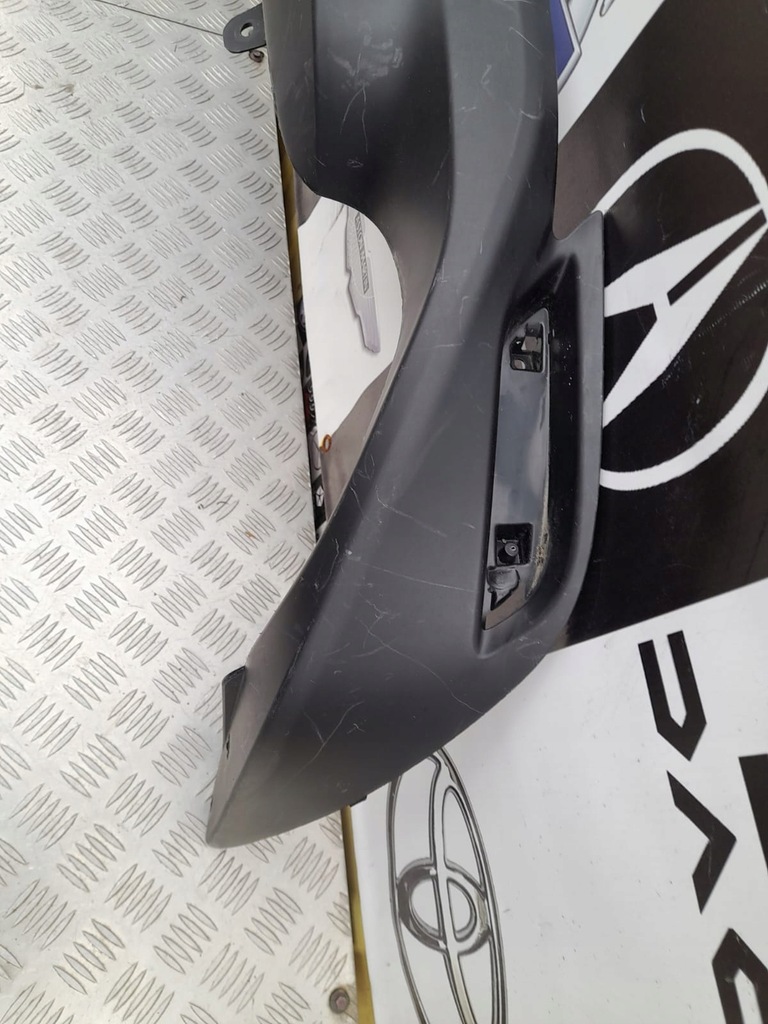 фото №10, Toyota camry viii dół бампера задня spoojler накладка 52169-33030