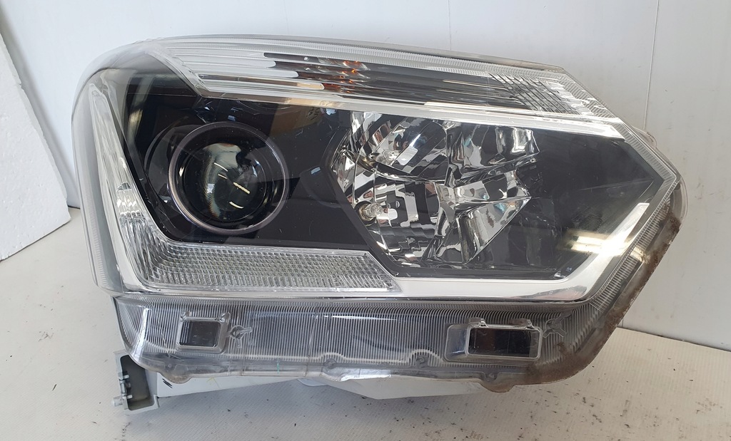 фото №4, Isuzu d-max ii 2 lift лампа перед правая led eu org