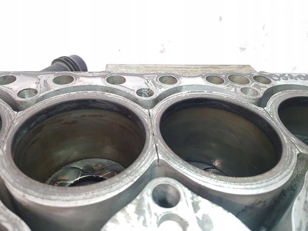 фото №9, Dół двигуна volvo s80 xc60 xc70 2.0 d3 d4 d5204t3 163km