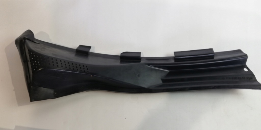 Жабо mercedes w126 c126 sec комплект 1268300513 1268301313 Київ