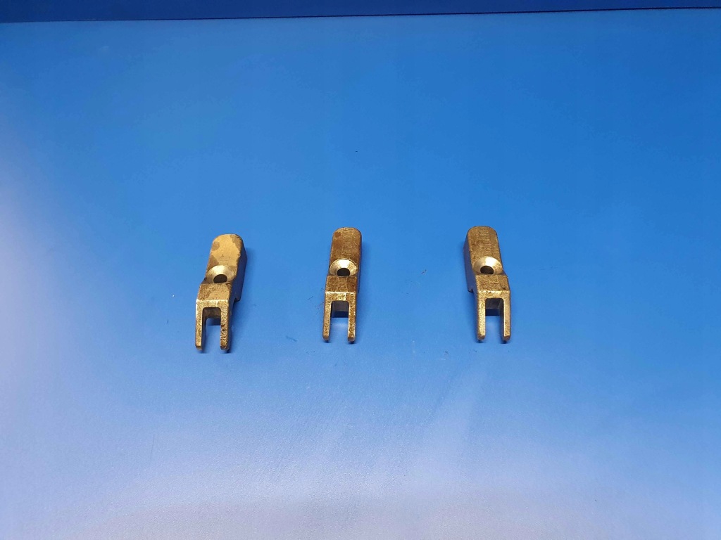 Купить Кронштейн подножка впрыска maxity 3.0 dci