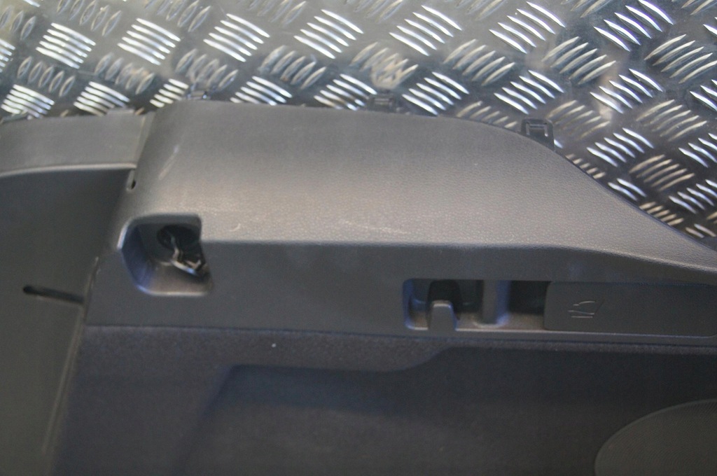 фото №7, Kia proceed iii gt обшивка багажника правий